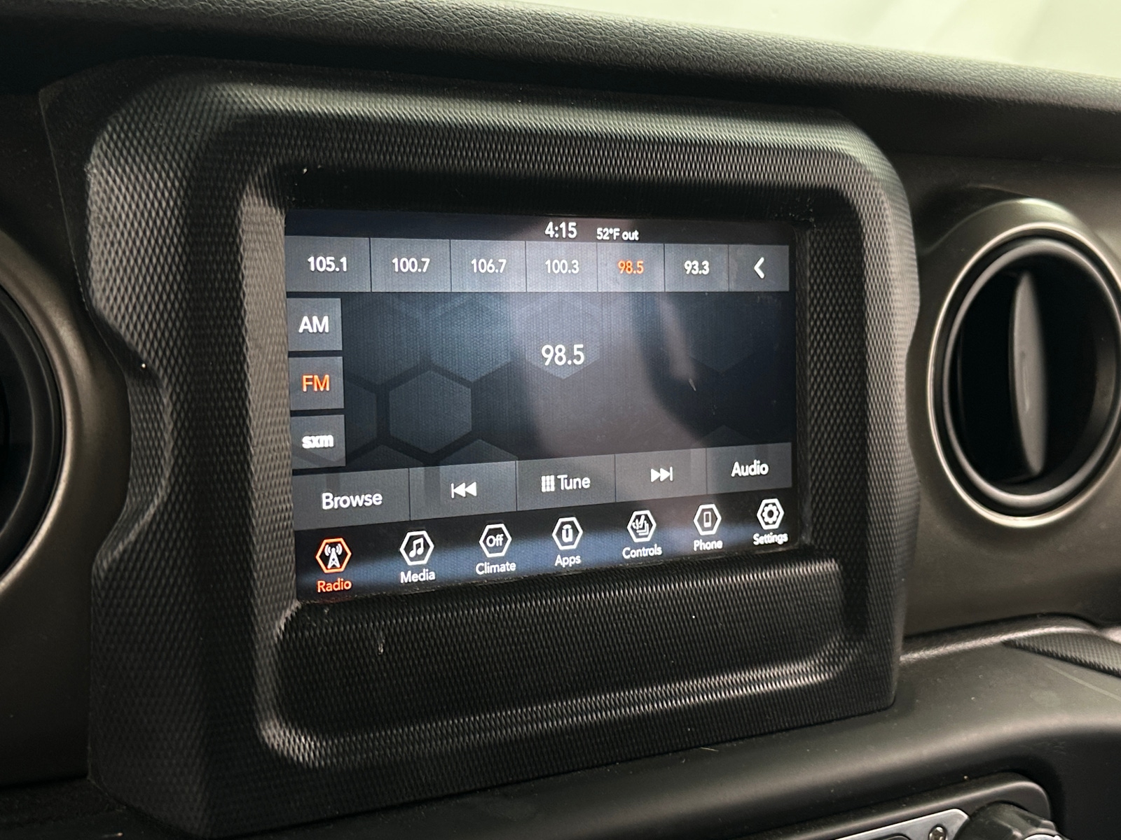 Thumbnail: 2018 Jeep Wrangler - 4