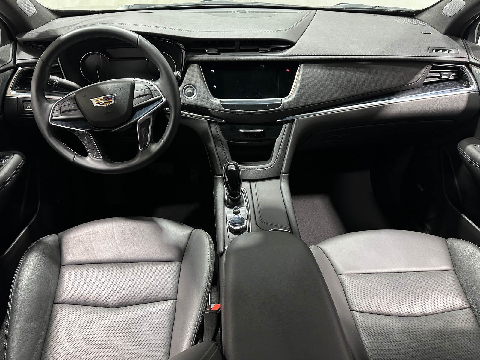 Thumbnail: 2025 Cadillac XT5 - 2