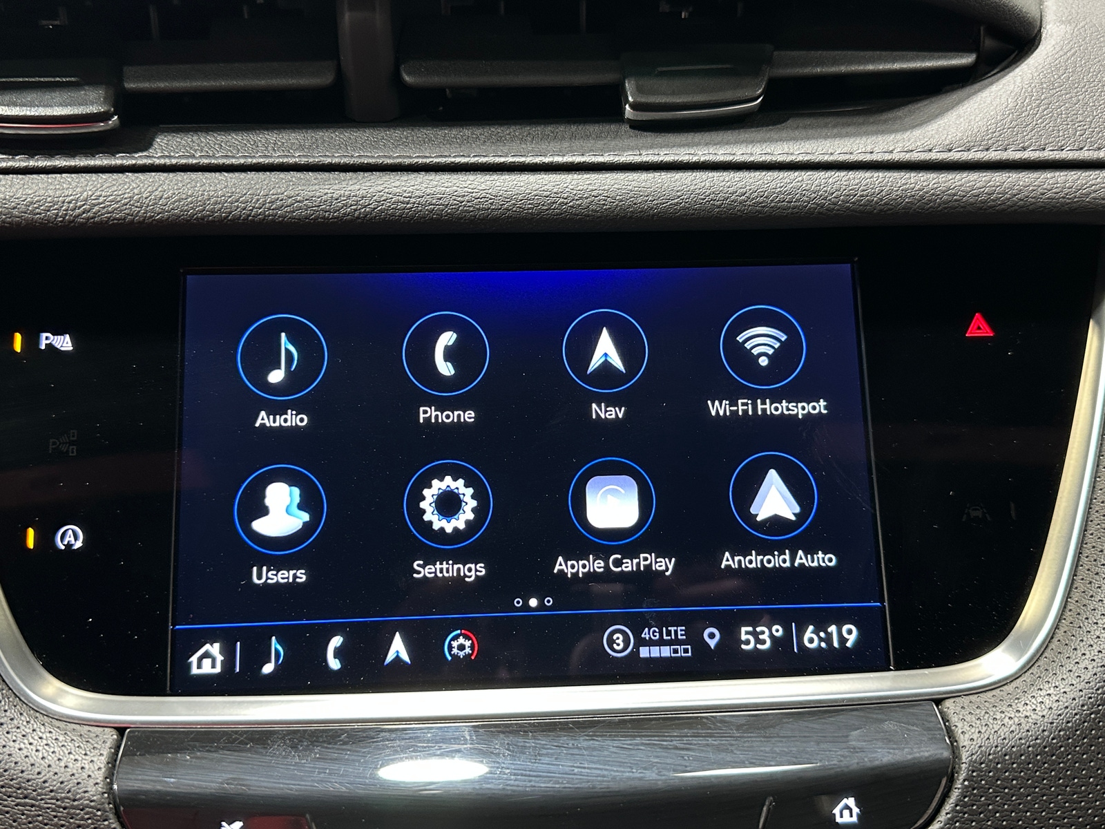 Thumbnail: 2025 Cadillac XT5 - 3