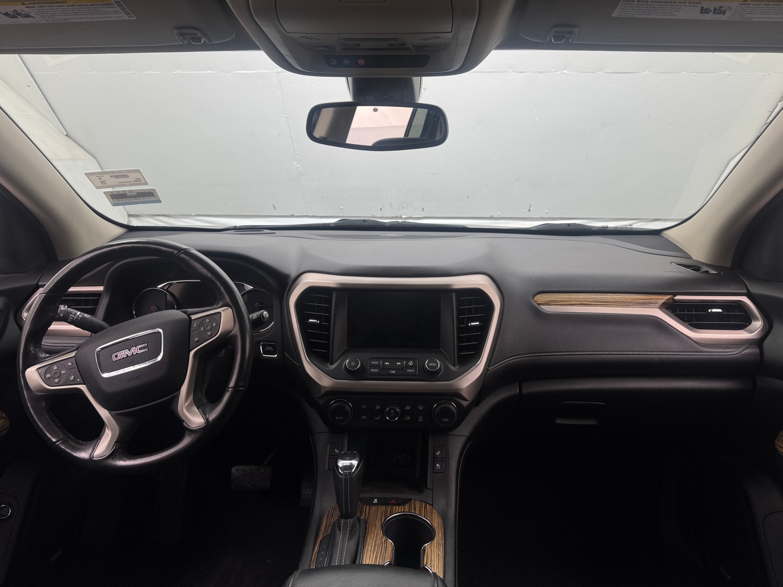 Thumbnail: 2019 GMC Acadia - 2