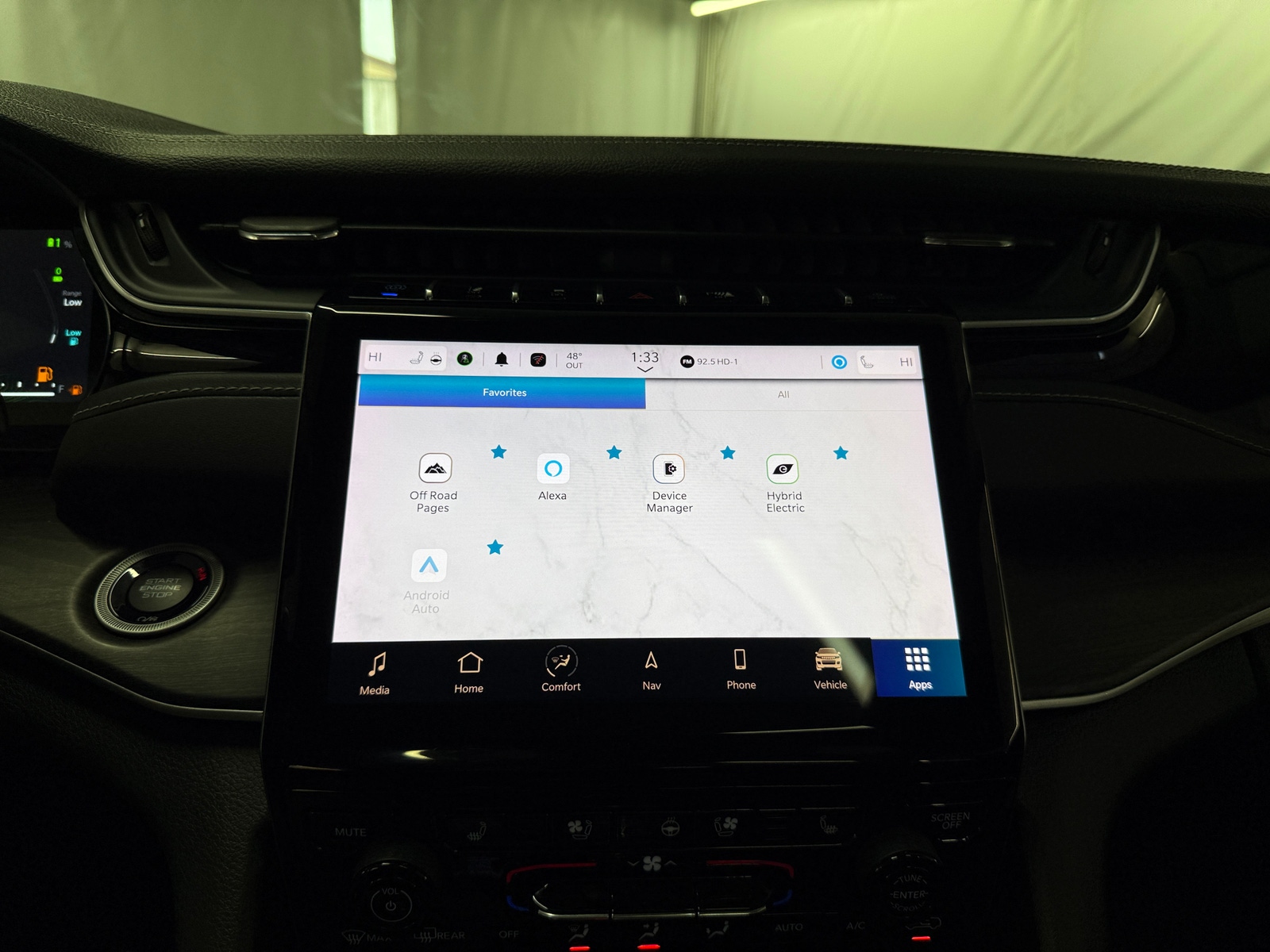 Thumbnail: 2023 Jeep Grand Cherokee - 3