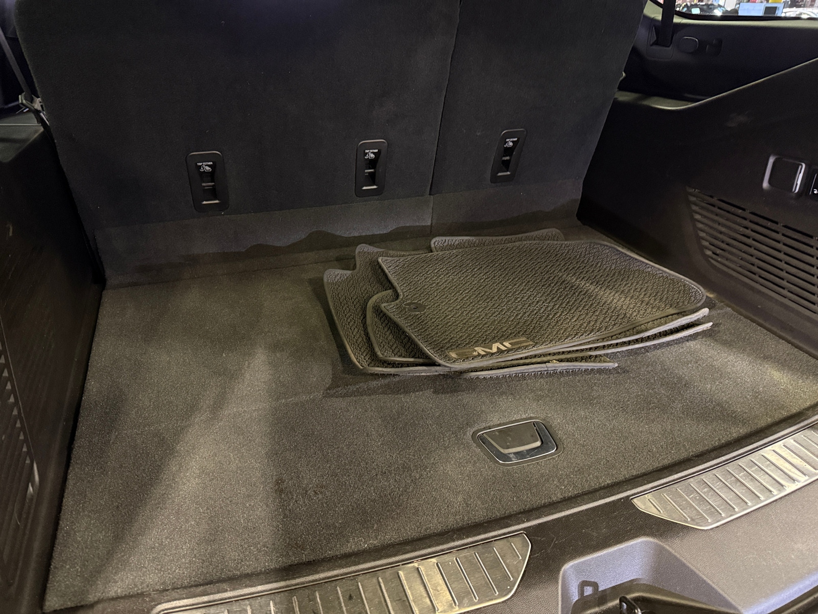 Thumbnail: 2021 GMC Yukon XL - 7