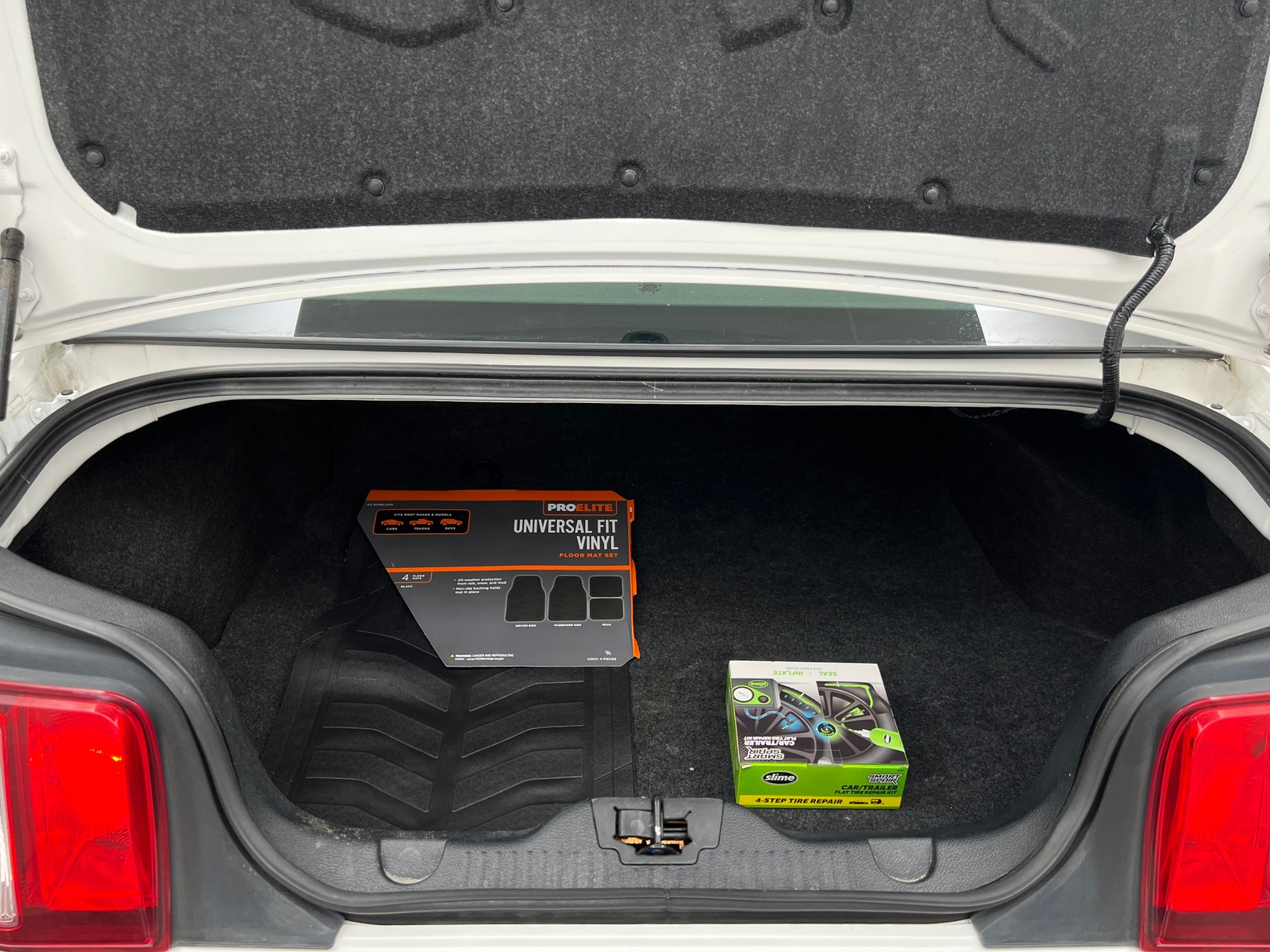 Thumbnail: 2012 Ford Mustang - 5