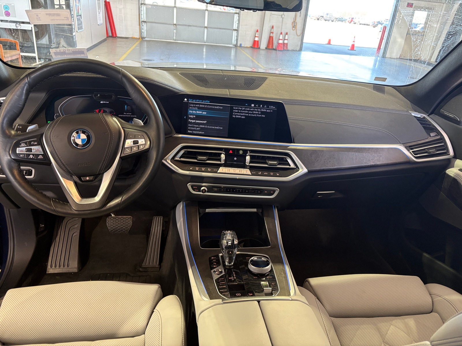 Thumbnail: 2023 BMW X5 - 2