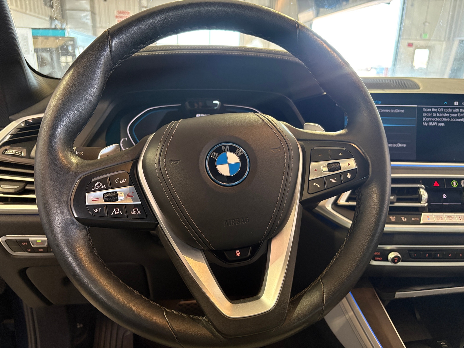 Thumbnail: 2023 BMW X5 - 4