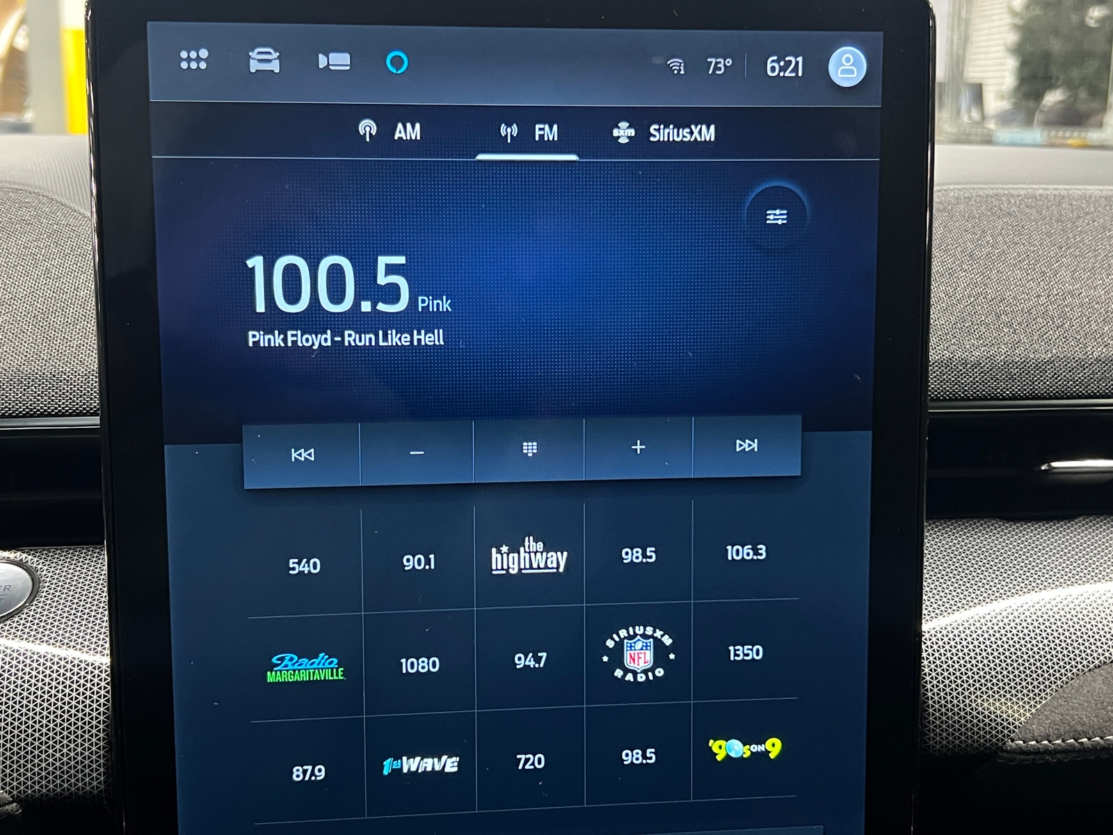 Thumbnail: 2022 Ford Mustang Mach-E - 3