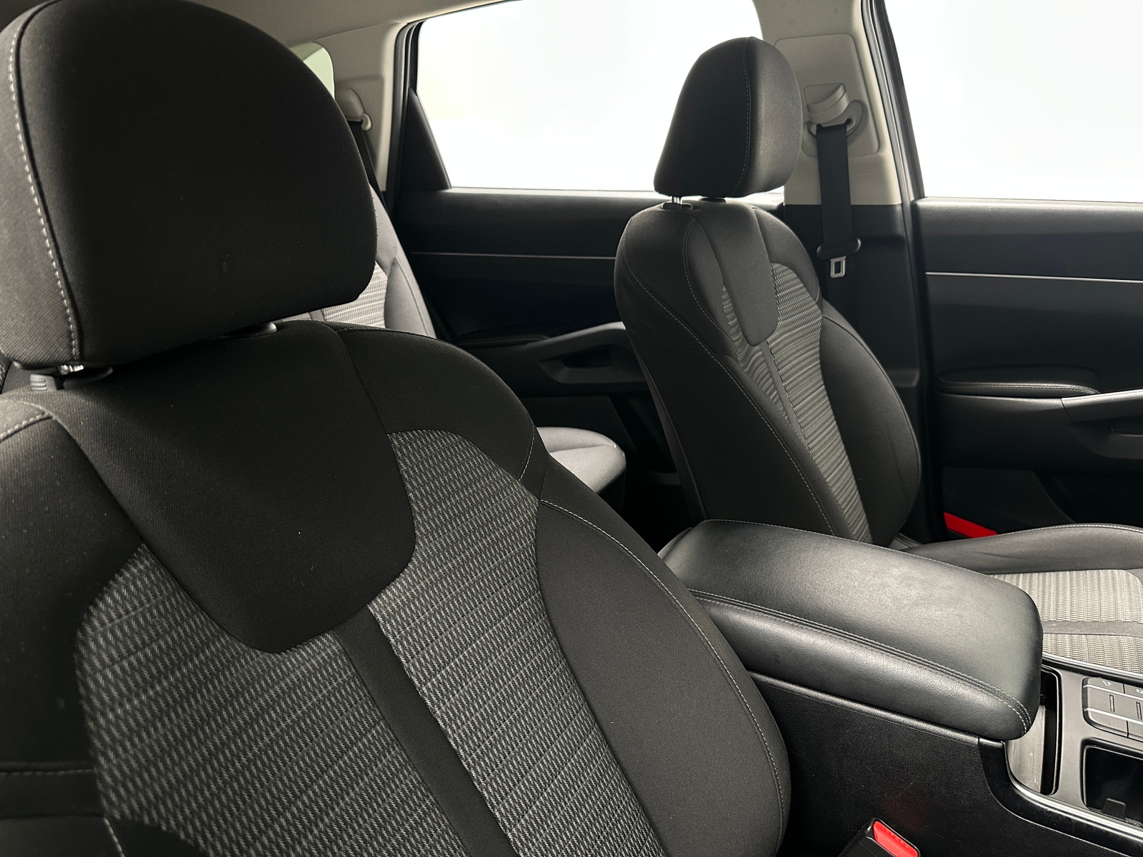 Thumbnail: 2022 Kia Sorento - 2