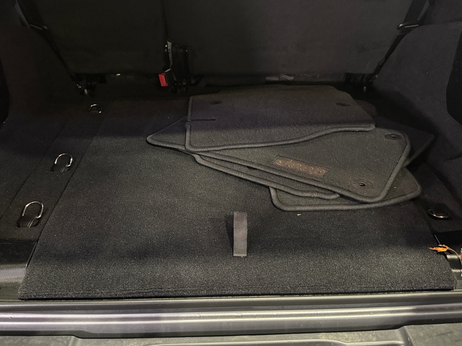 Thumbnail: 2020 Jeep Wrangler - 7