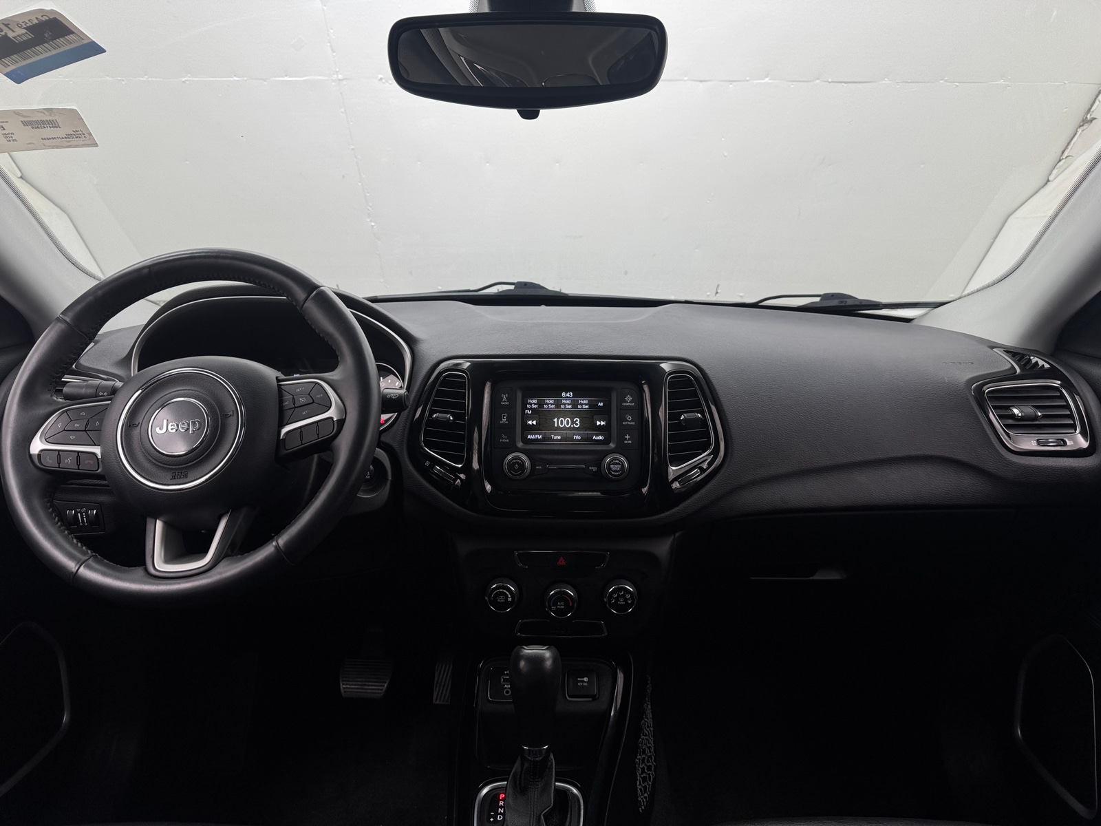 Thumbnail: 2018 Jeep Compass - 3