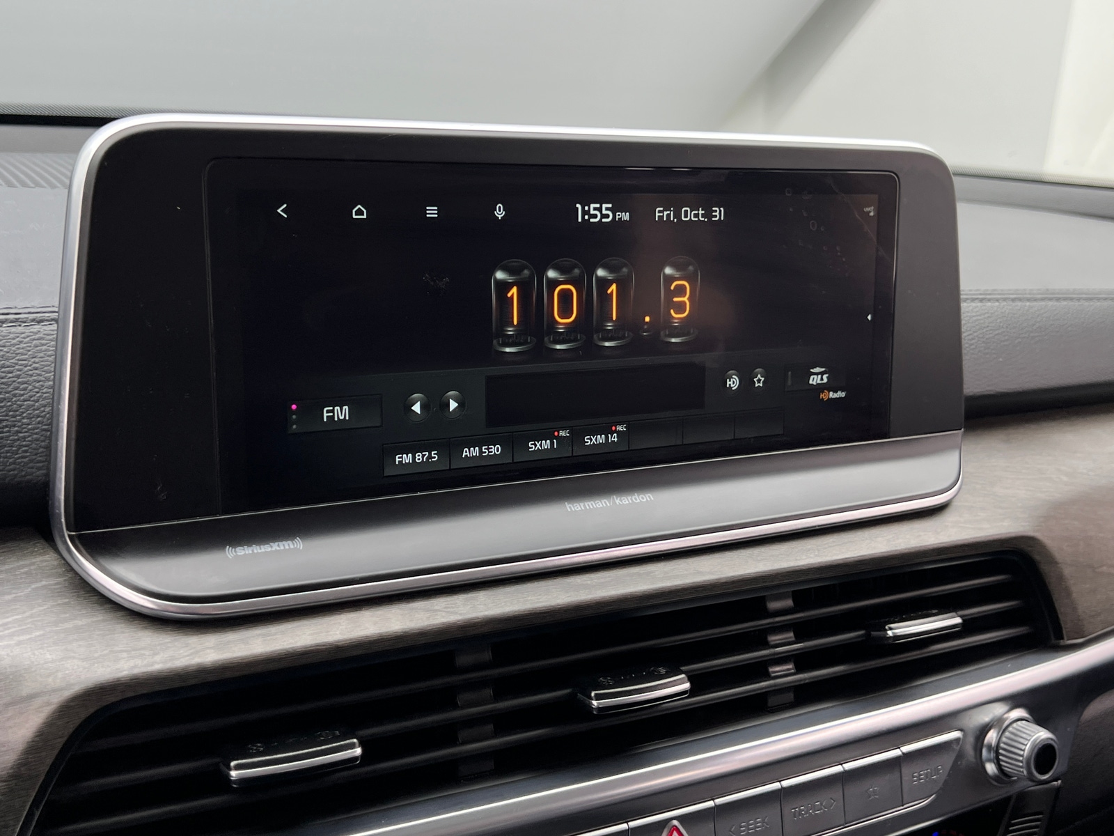 Thumbnail: 2022 Kia Telluride - 3