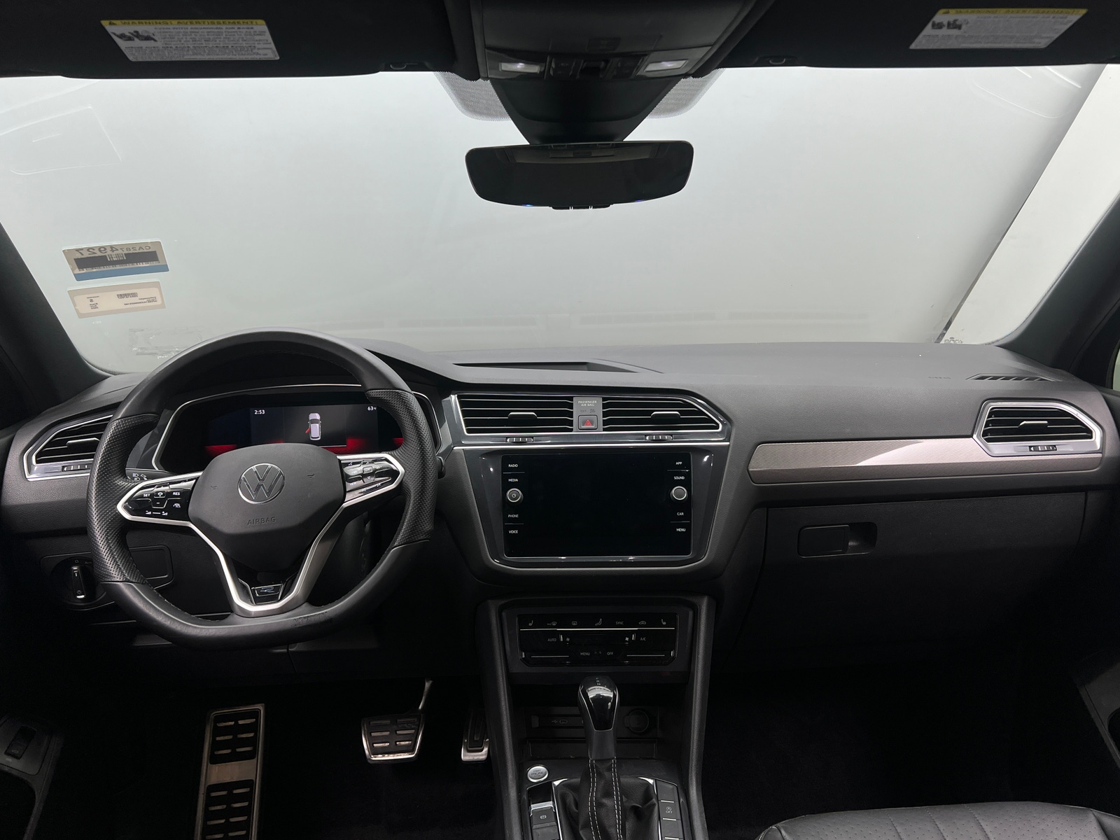 Thumbnail: 2022 Volkswagen Tiguan - 2