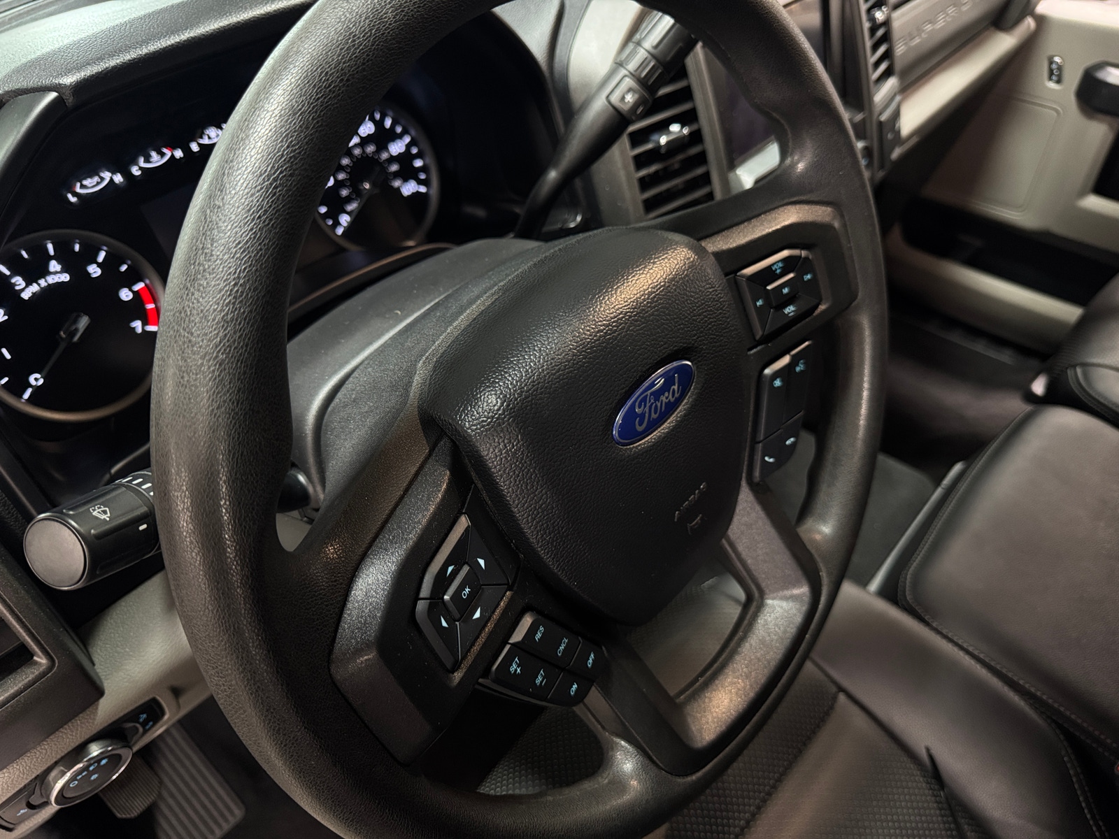 Thumbnail: 2021 Ford Econoline - 4