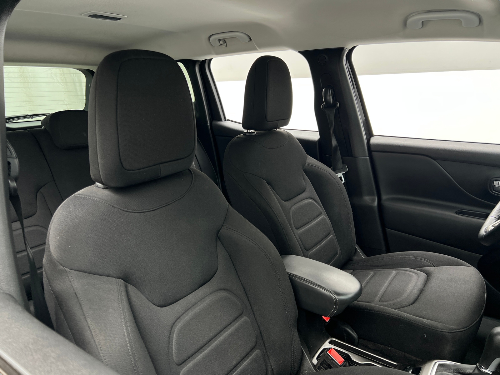 Thumbnail: 2022 Jeep Renegade - 2