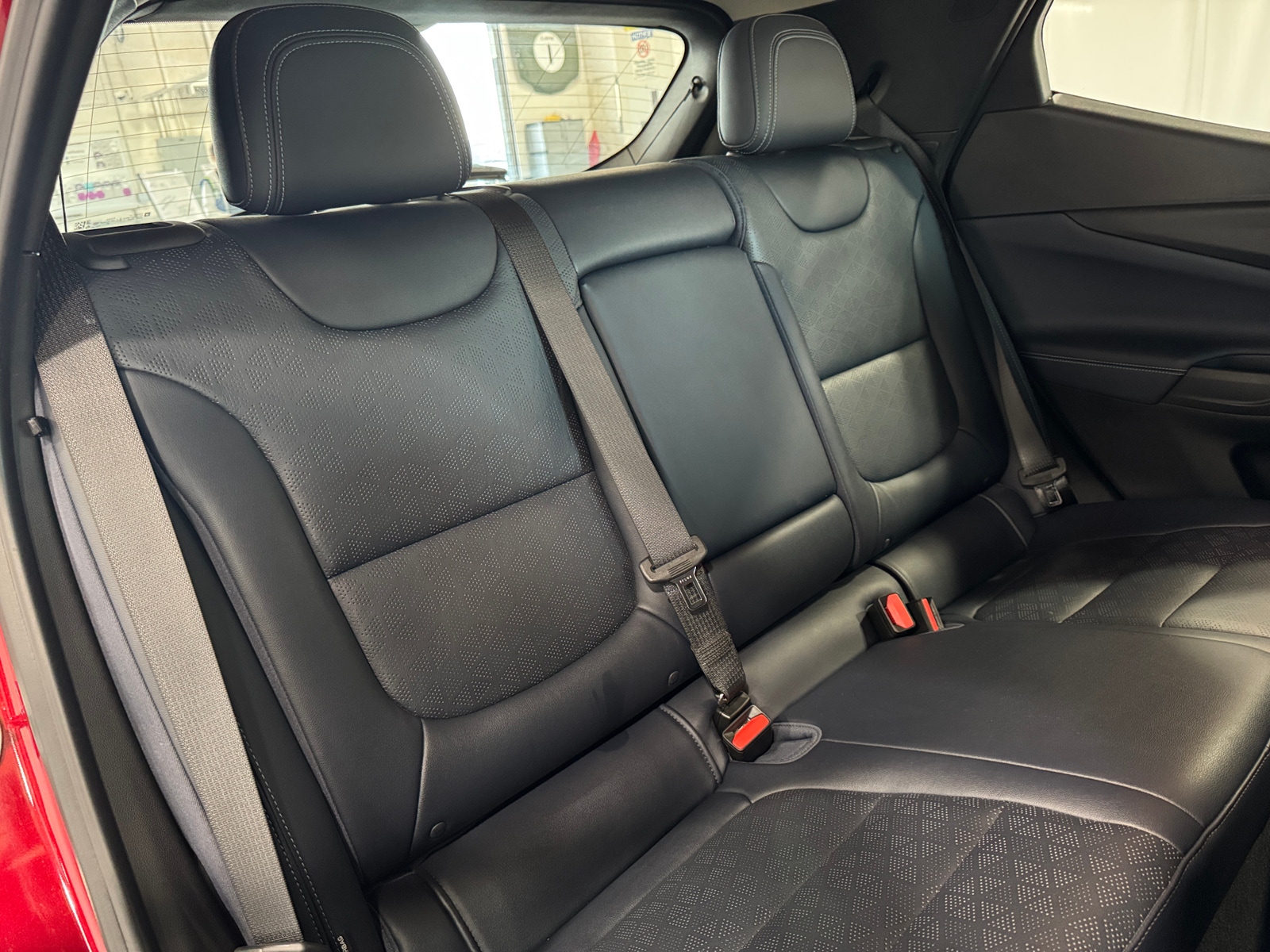 Thumbnail: 2022 Chevrolet Bolt EUV - 5