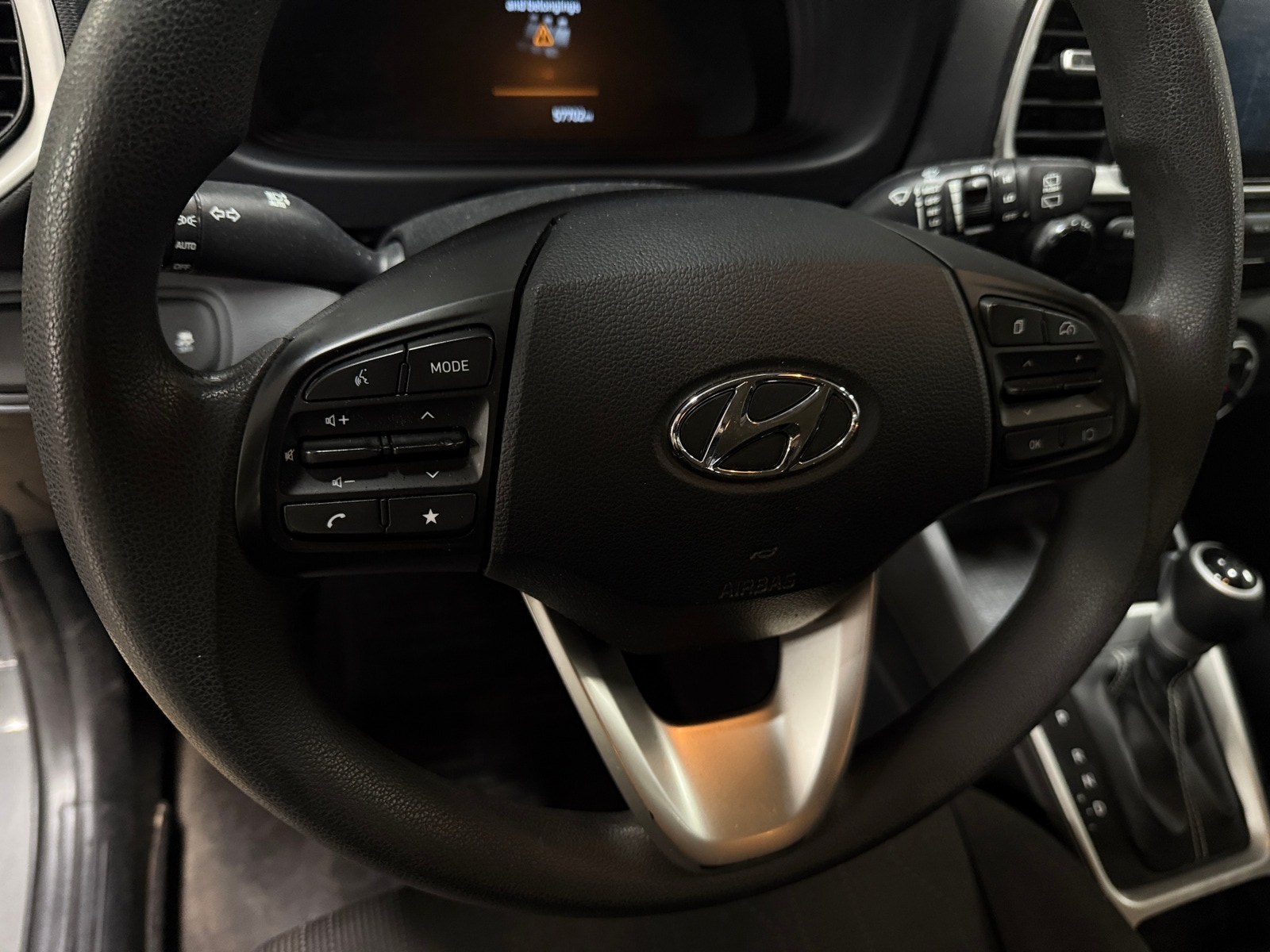 Thumbnail: 2023 Hyundai Venue - 5