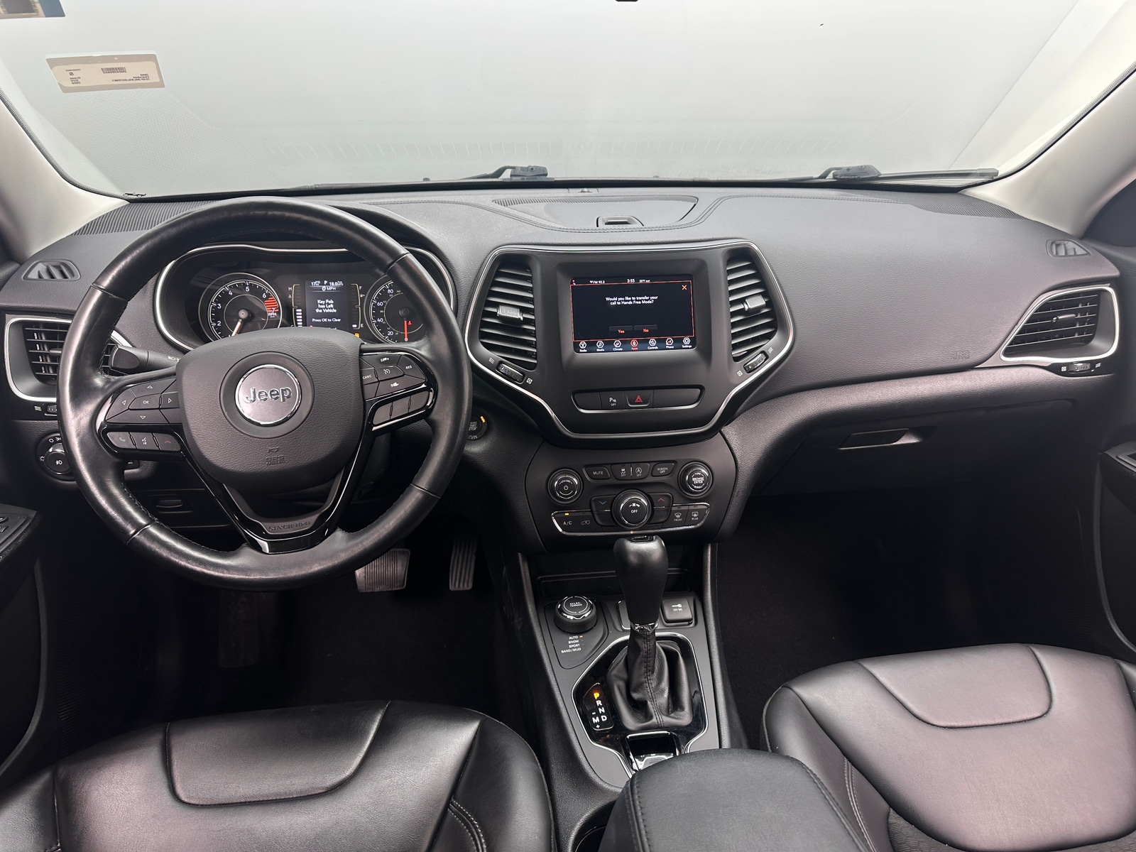 Thumbnail: 2020 Jeep Cherokee - 3