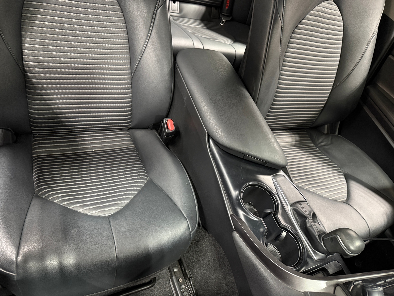 Thumbnail: 2019 Toyota Camry - 2