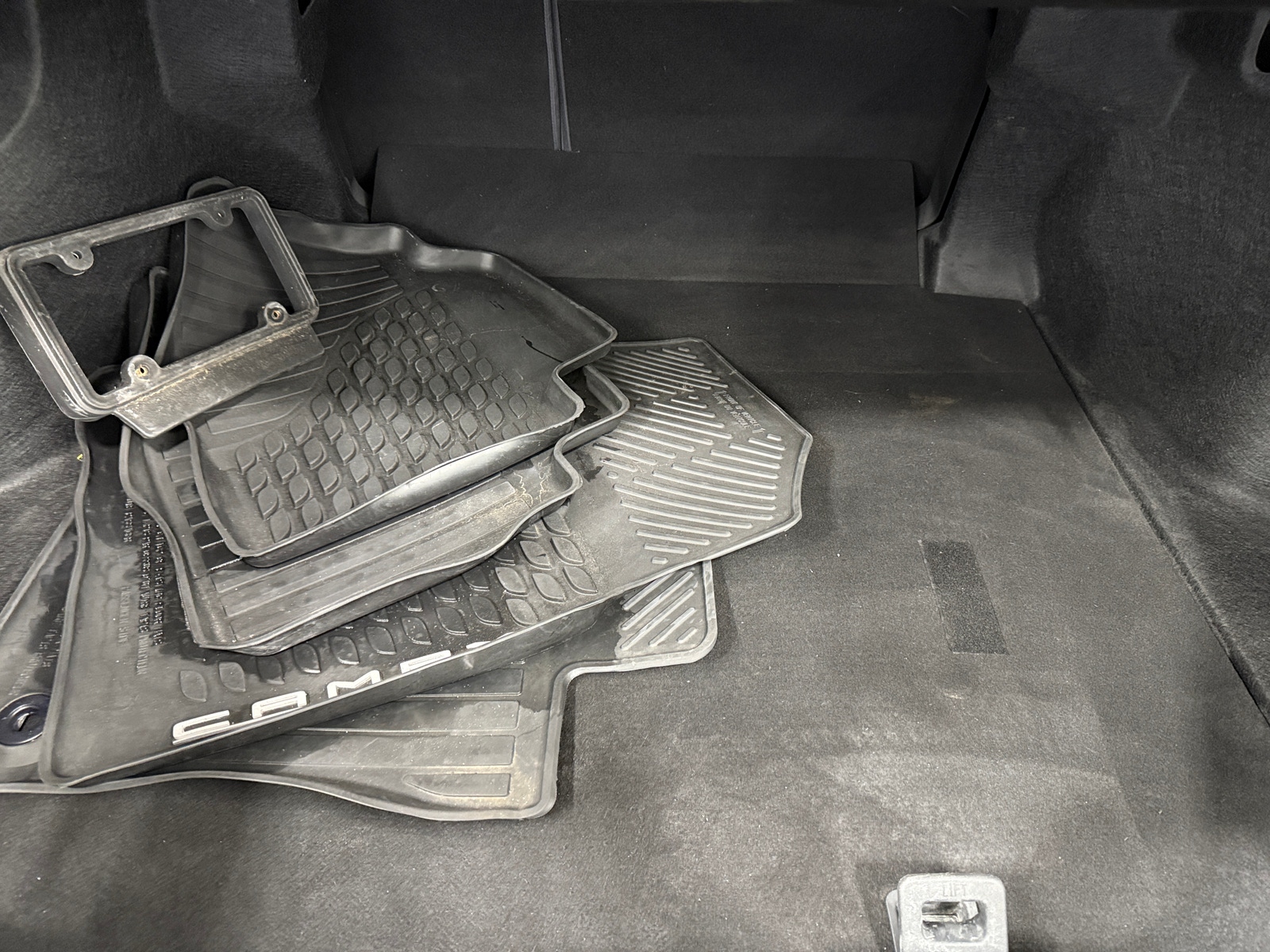 Thumbnail: 2019 Toyota Camry - 7