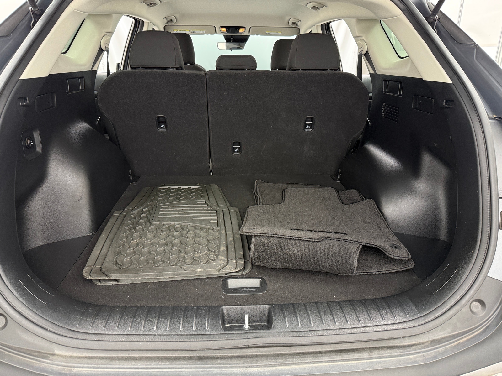 Thumbnail: 2024 Kia Sportage - 7