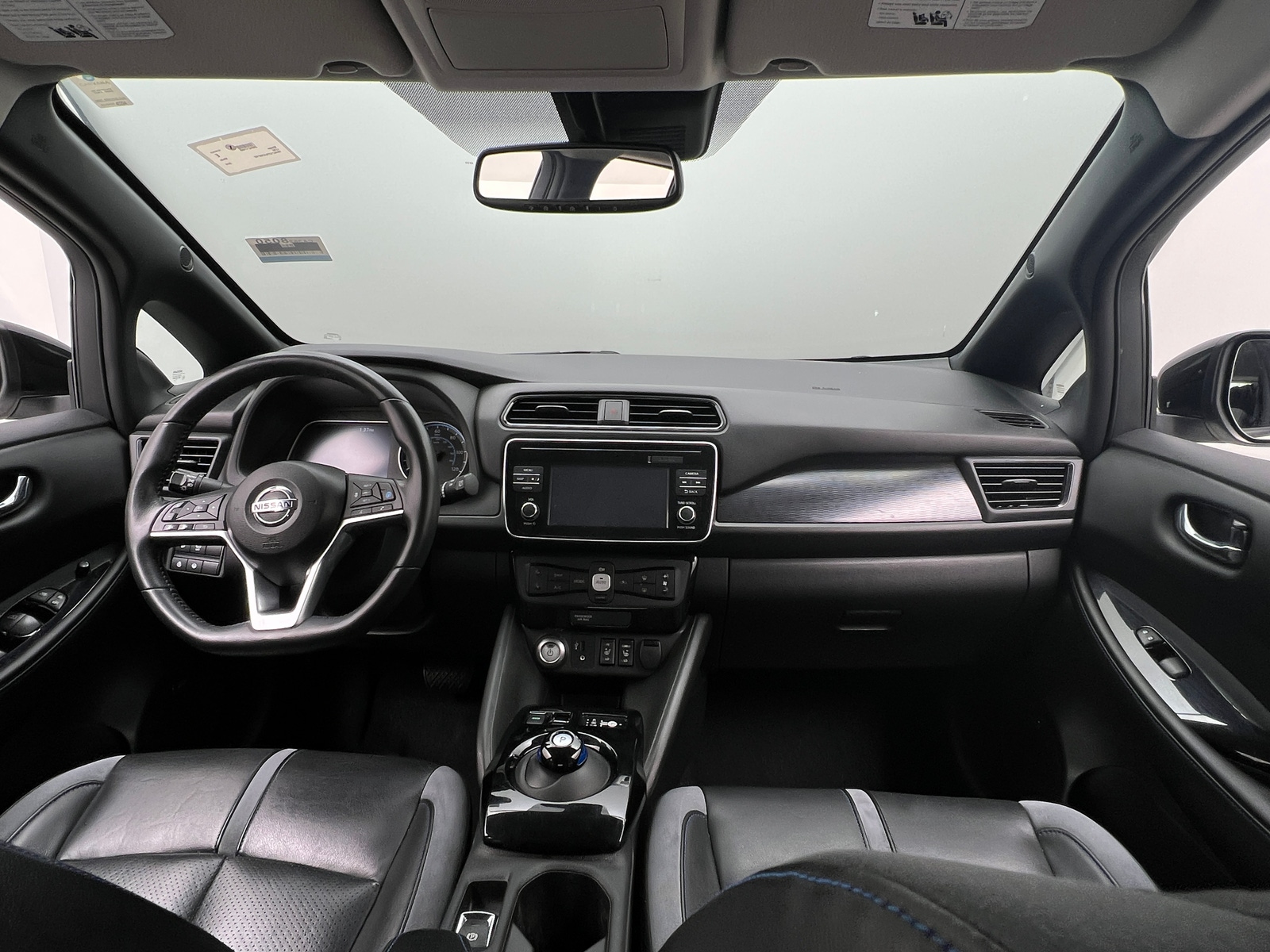 Thumbnail: 2018 Nissan Leaf - 2