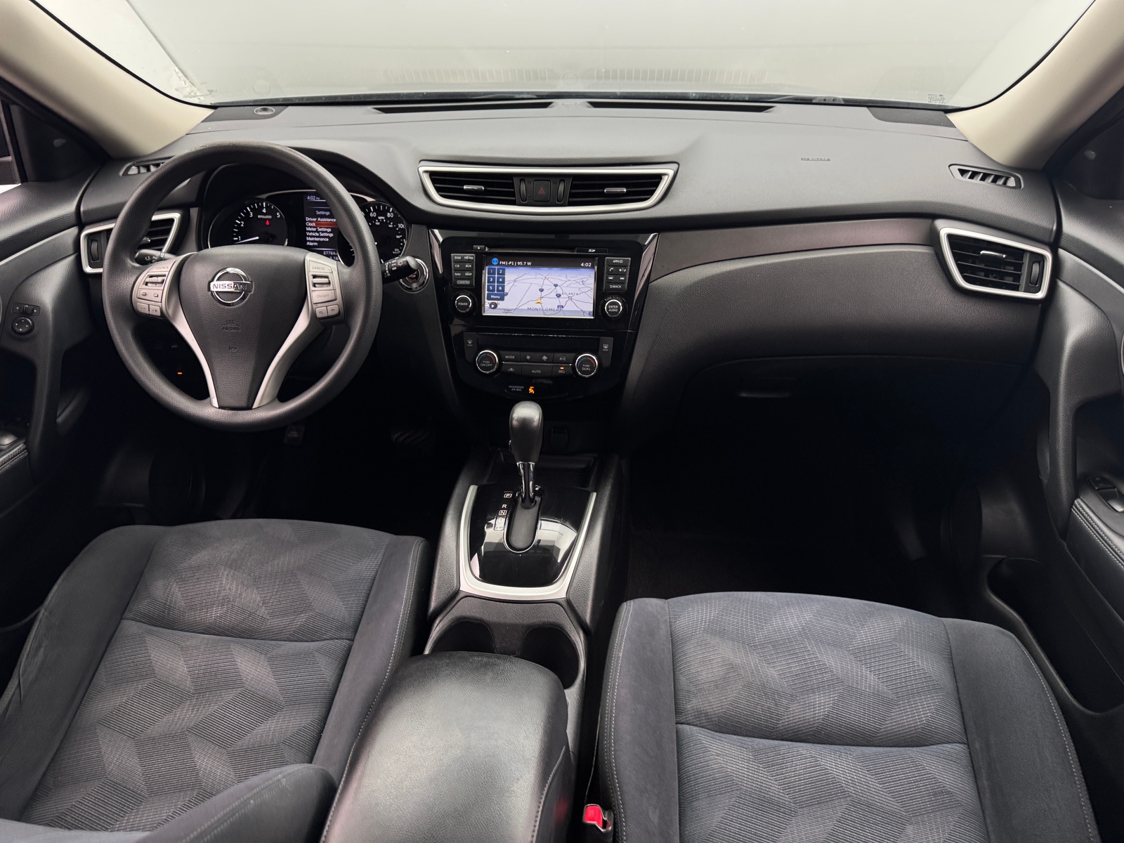 Thumbnail: 2016 Nissan Rogue - 3