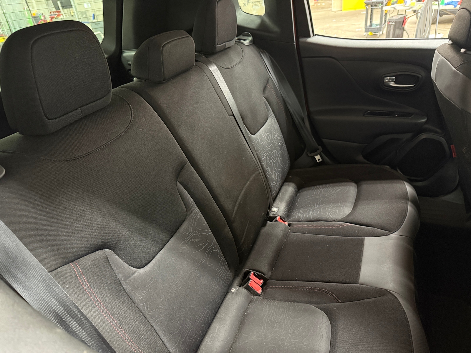 Thumbnail: 2020 Jeep Renegade - 6