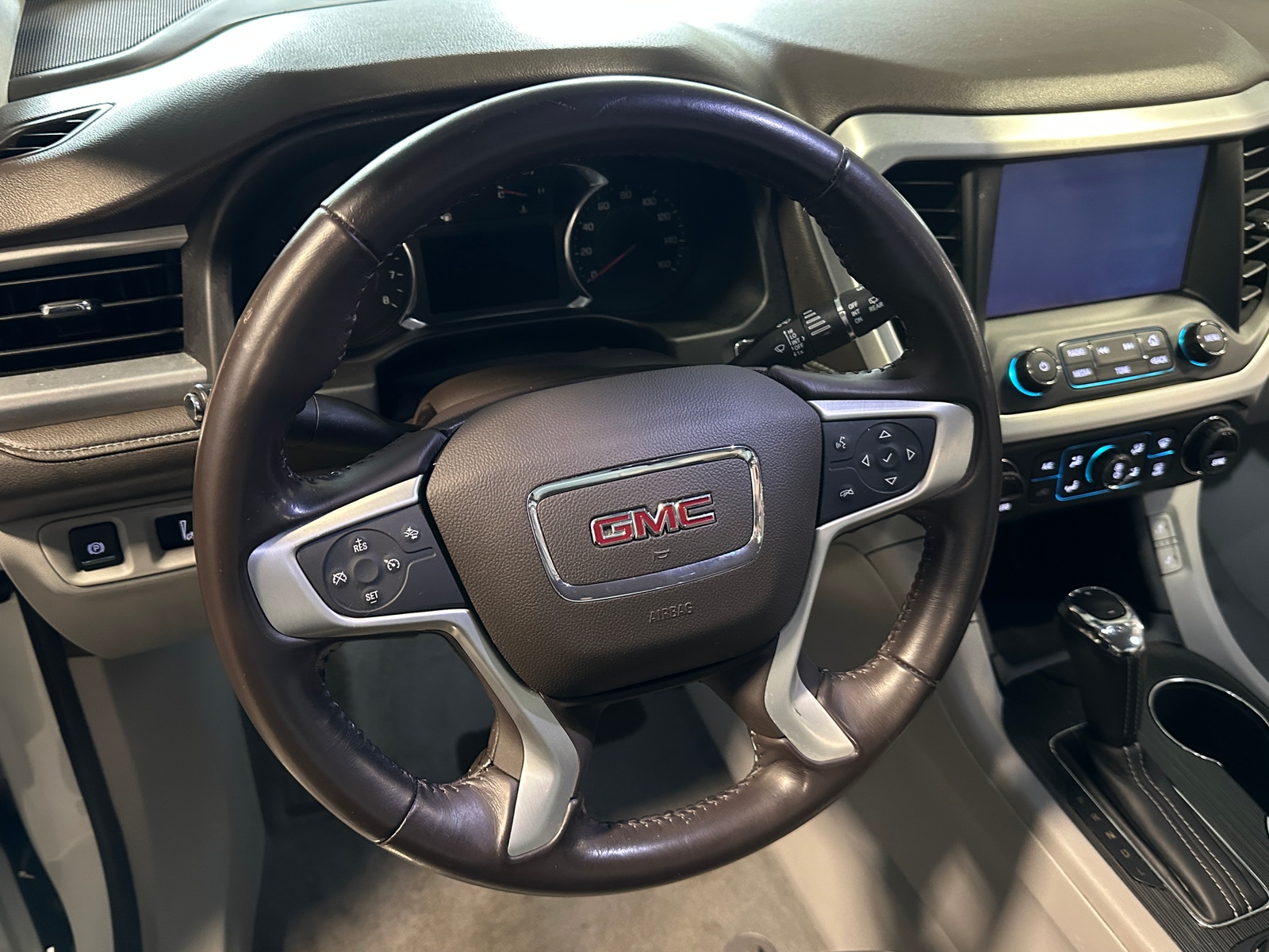 Thumbnail: 2019 GMC Acadia - 4