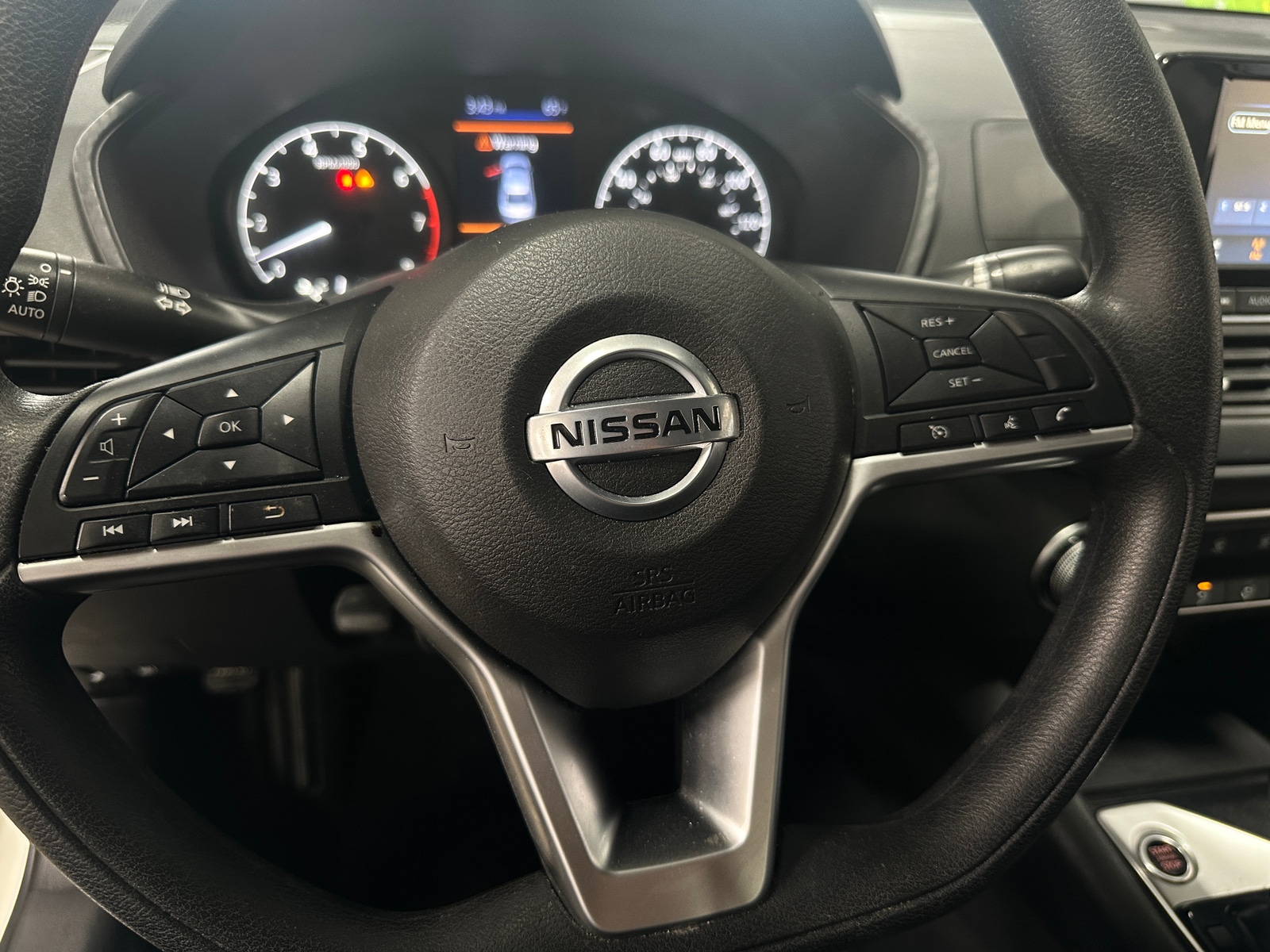 Thumbnail: 2022 Nissan Altima - 5