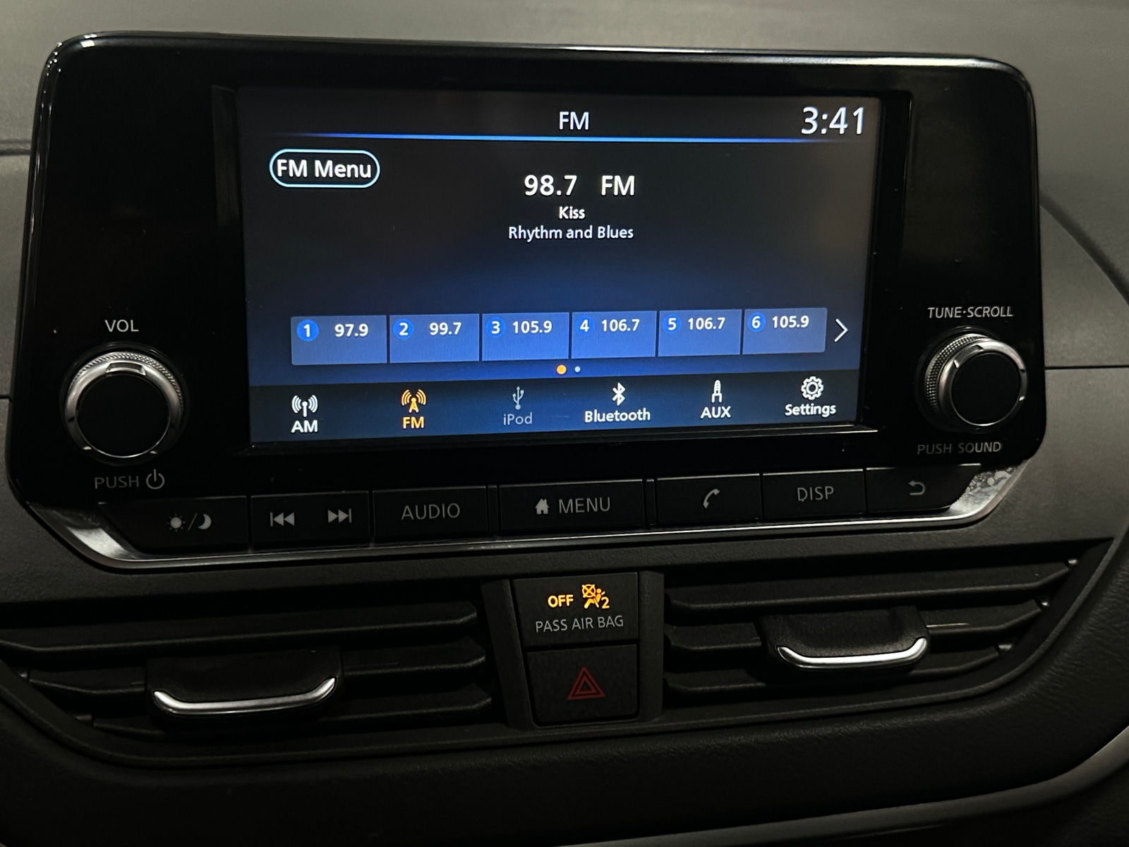 Thumbnail: 2022 Nissan Altima - 4