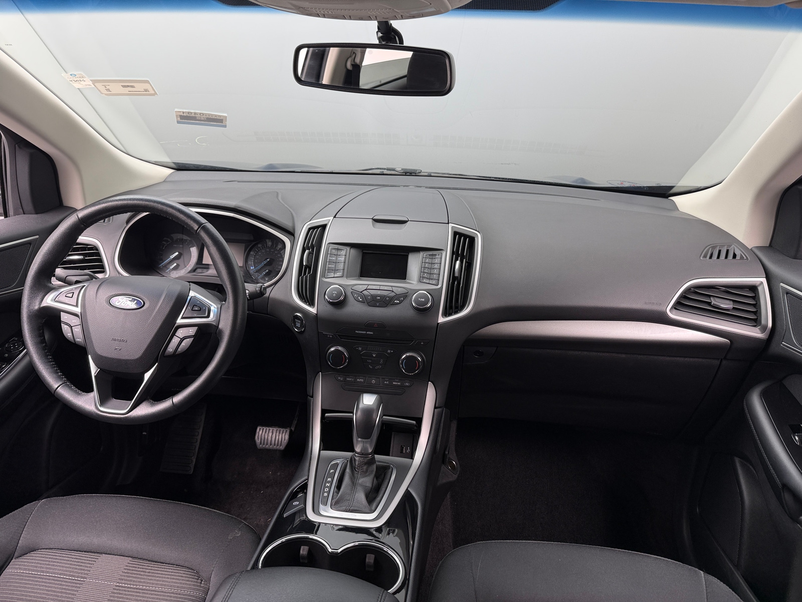 Thumbnail: 2017 Ford Edge - 3