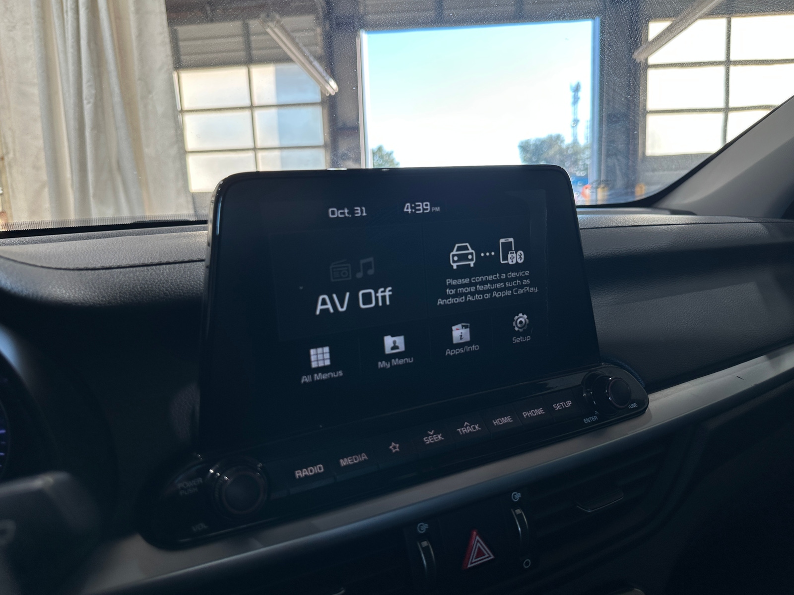 Thumbnail: 2019 Kia Forte - 4