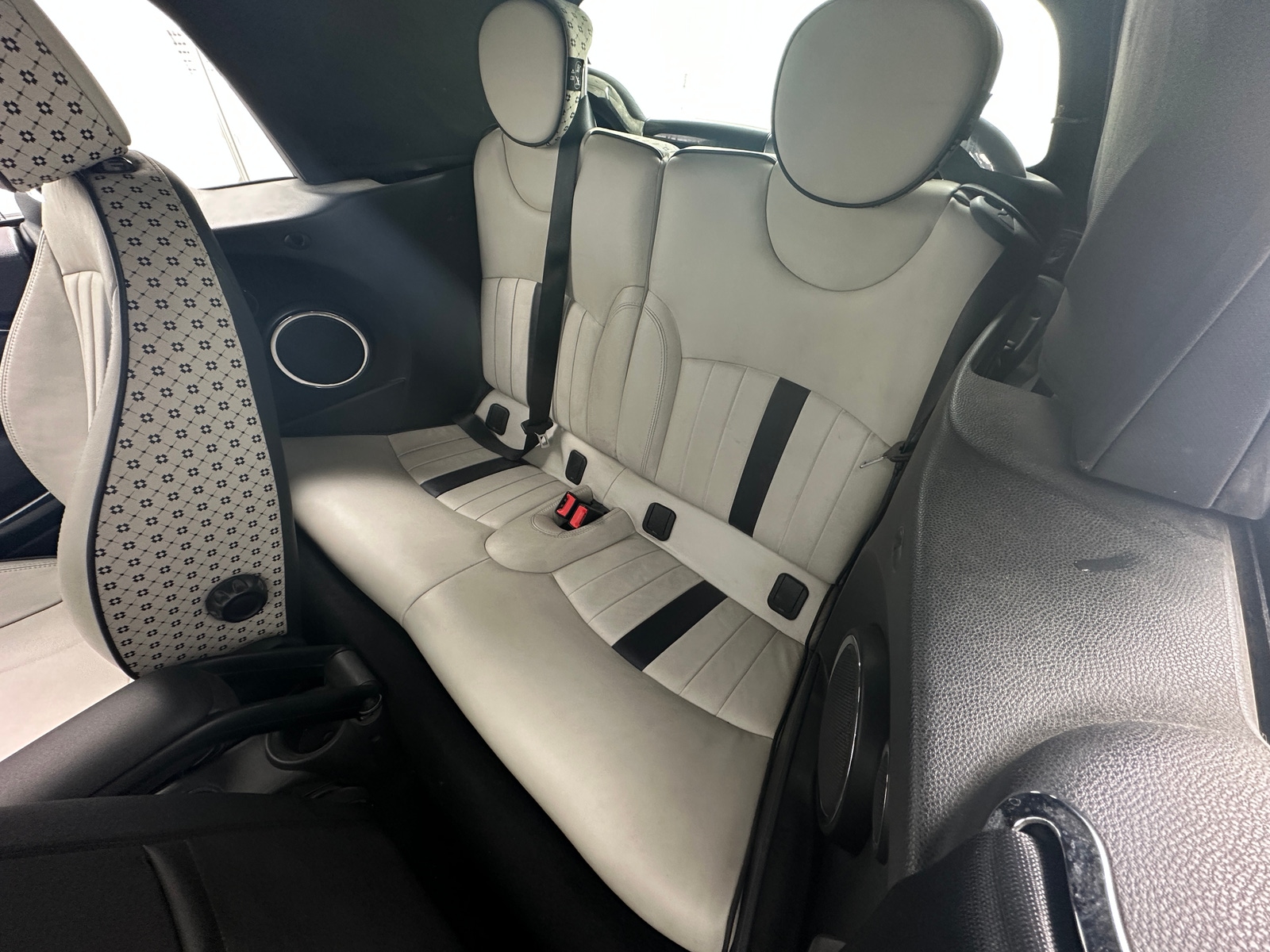 Thumbnail: 2012 MINI Cooper Convertible - 5