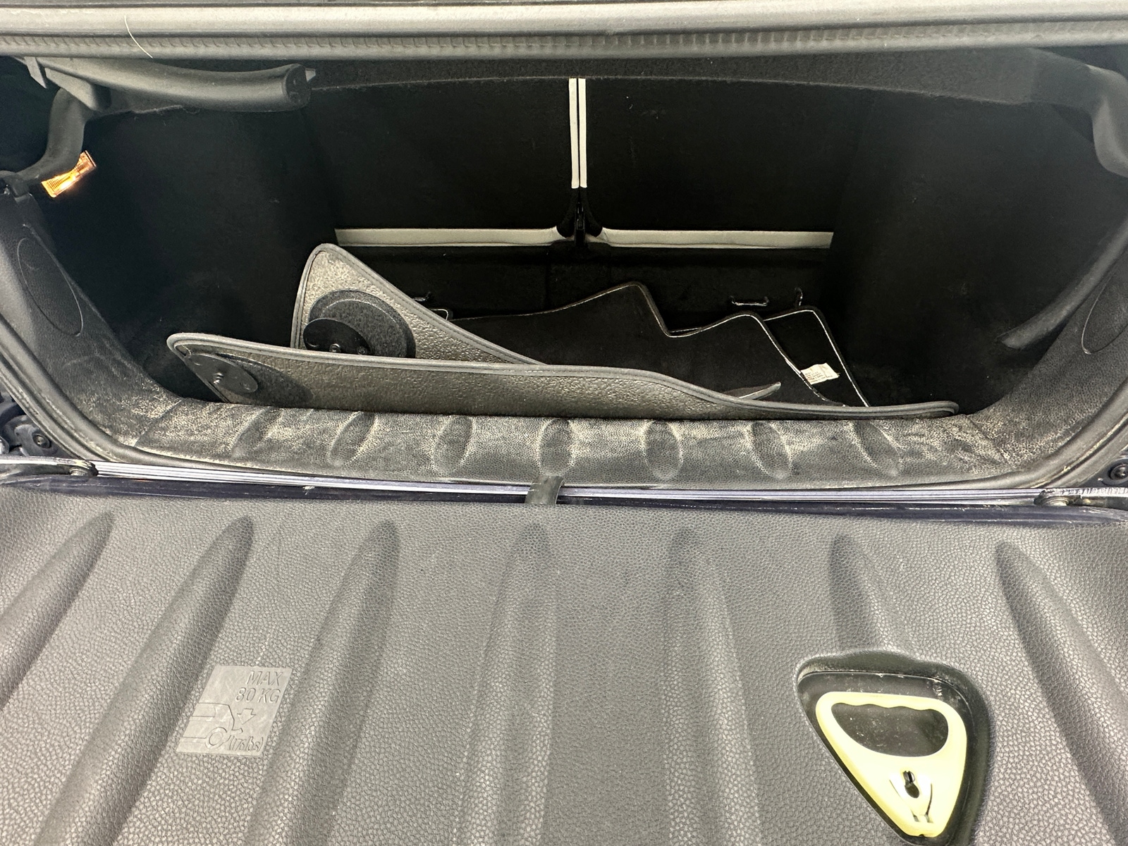 Thumbnail: 2012 MINI Cooper Convertible - 6