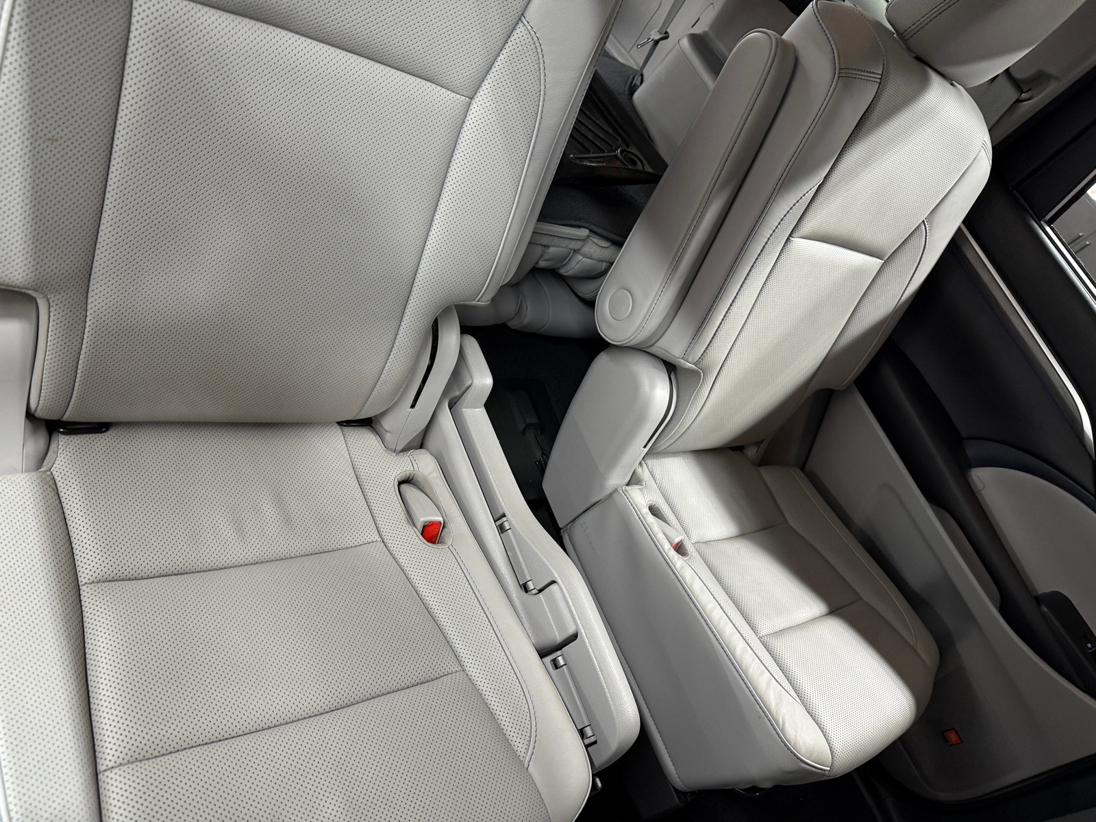 Thumbnail: 2017 Toyota Highlander - 5