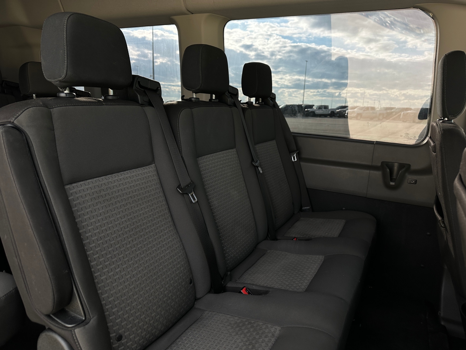 Thumbnail: 2020 Ford Econoline - 6