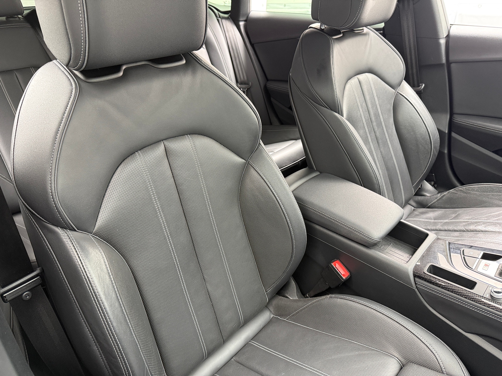 Thumbnail: 2021 Audi S5 - 2