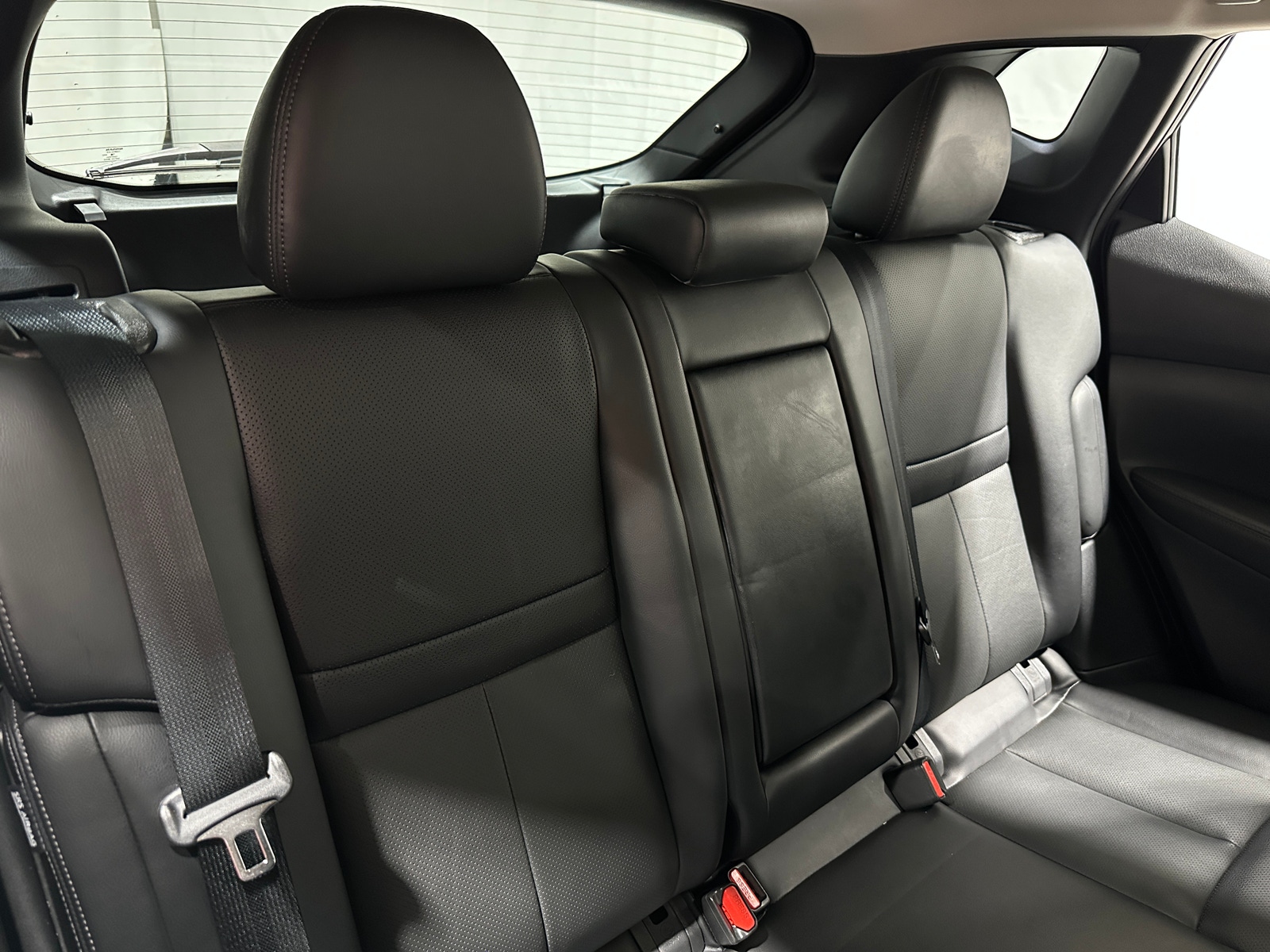 Thumbnail: 2022 Nissan Rogue Sport - 5