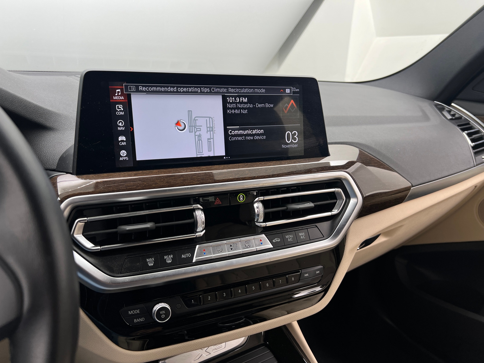 Thumbnail: 2022 BMW X3 - 3