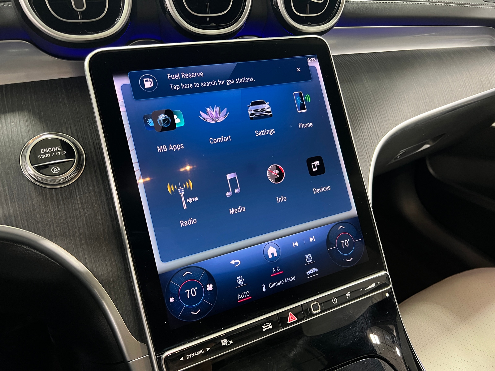 Thumbnail: 2024 Mercedes-Benz C-Class - 3