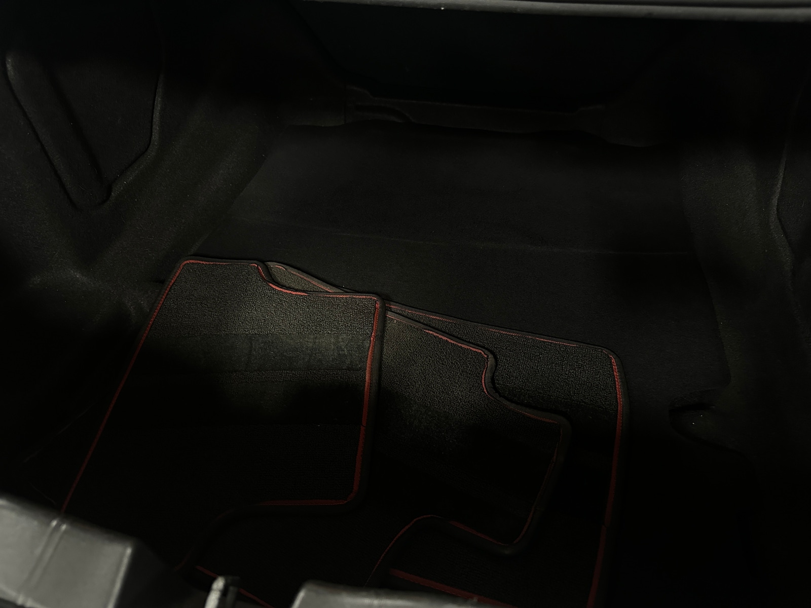 Thumbnail: 2018 Chevrolet Camaro - 6