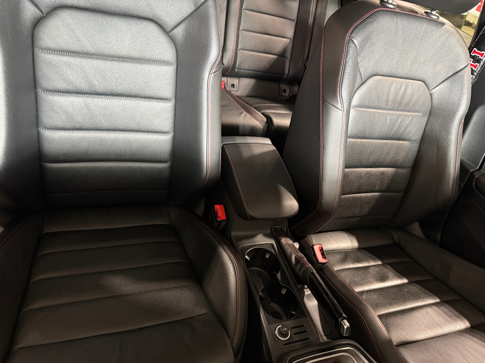 Thumbnail: 2017 Volkswagen Golf - 2