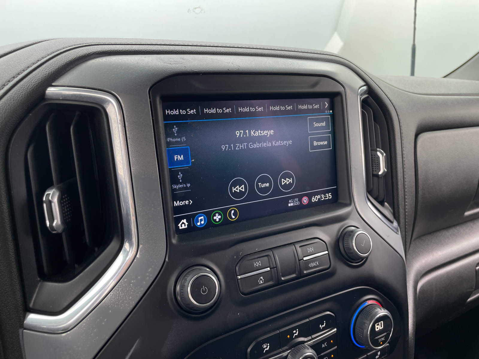 Thumbnail: 2023 Chevrolet Silverado 2500 - 4