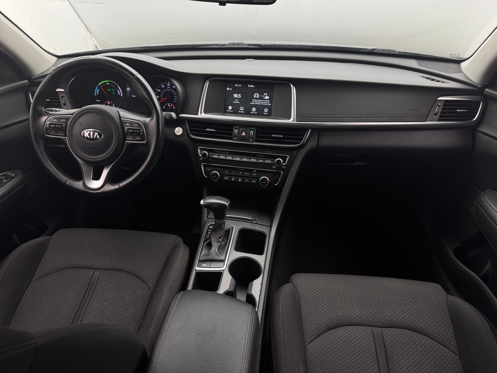 Thumbnail: 2017 Kia Optima - 3