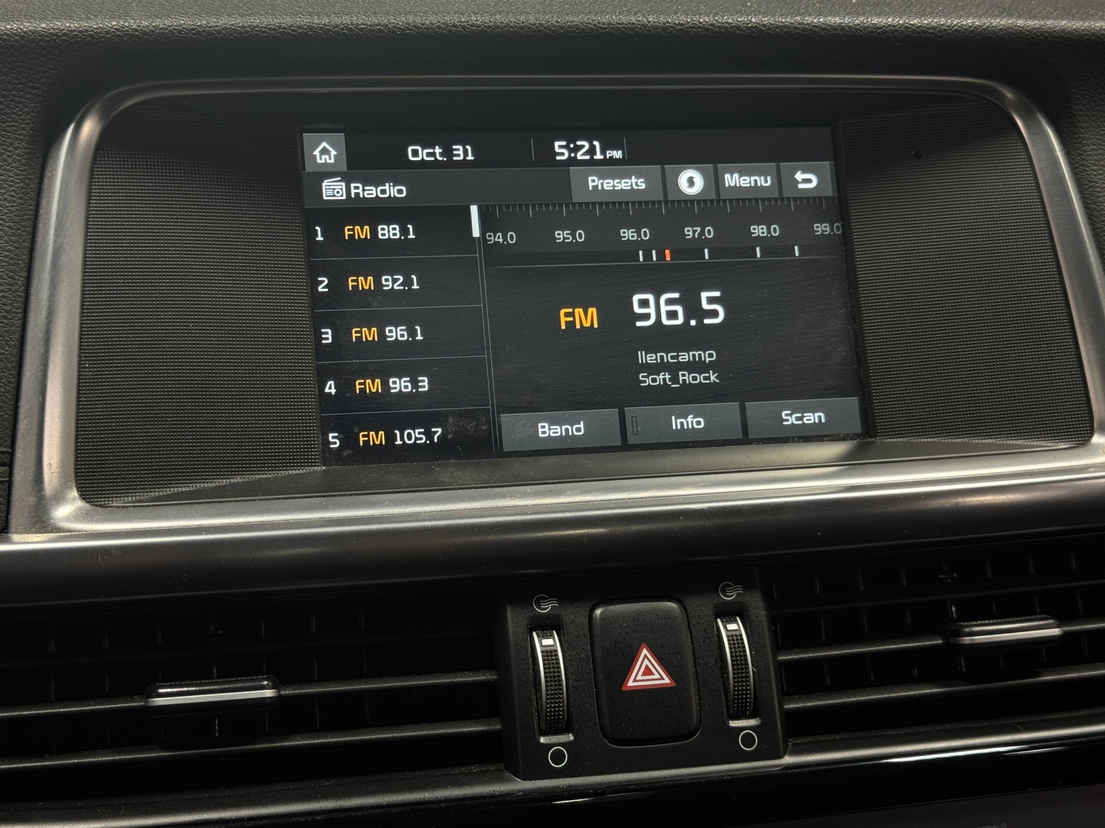 Thumbnail: 2017 Kia Optima - 4