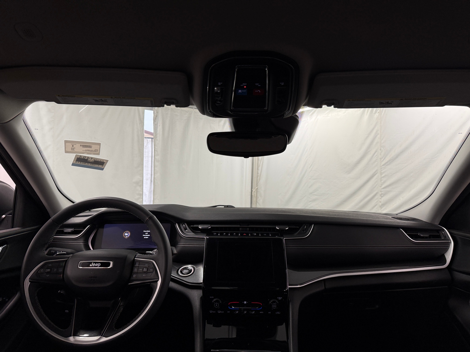 Thumbnail: 2023 Jeep Grand Cherokee L - 2