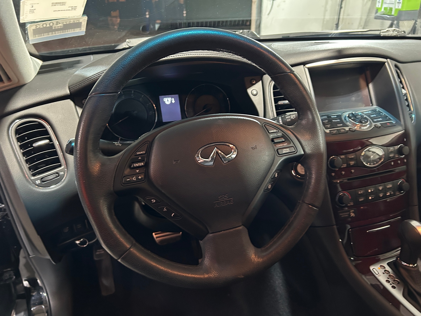 Thumbnail: 2017 INFINITI QX50 - 4