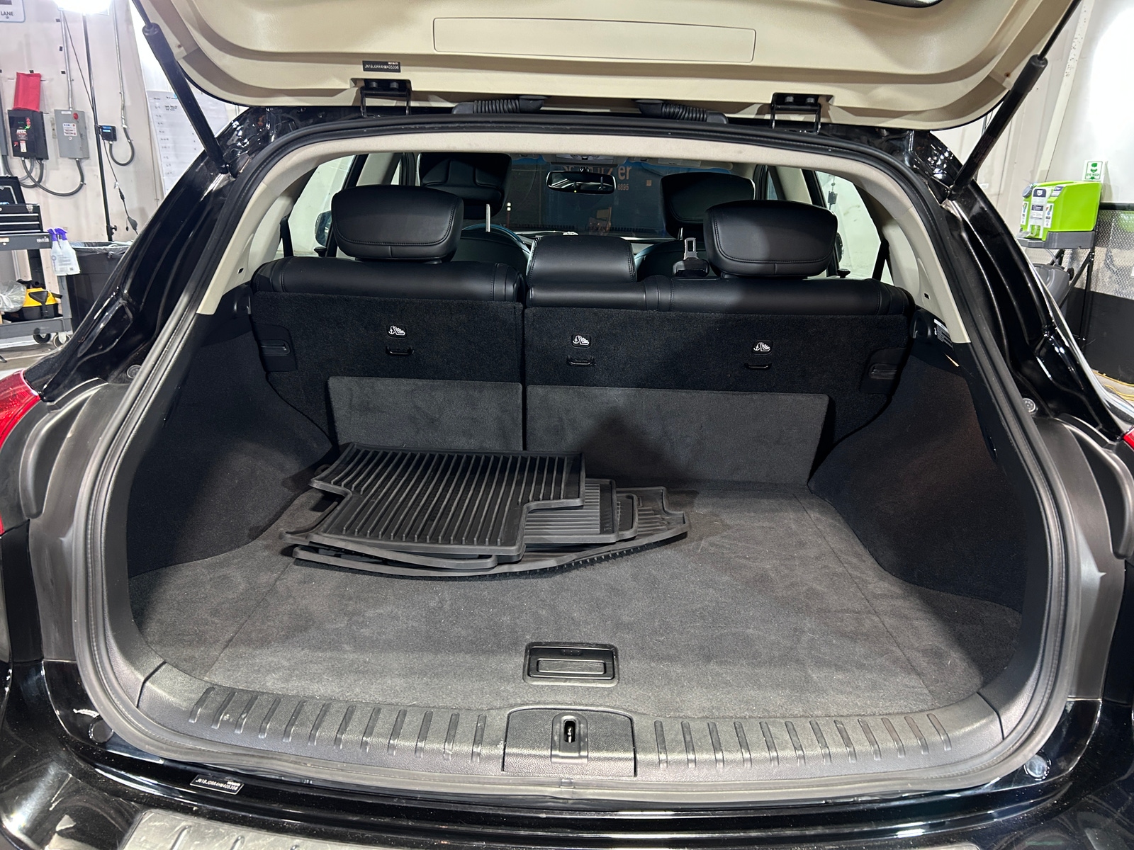 Thumbnail: 2017 INFINITI QX50 - 6