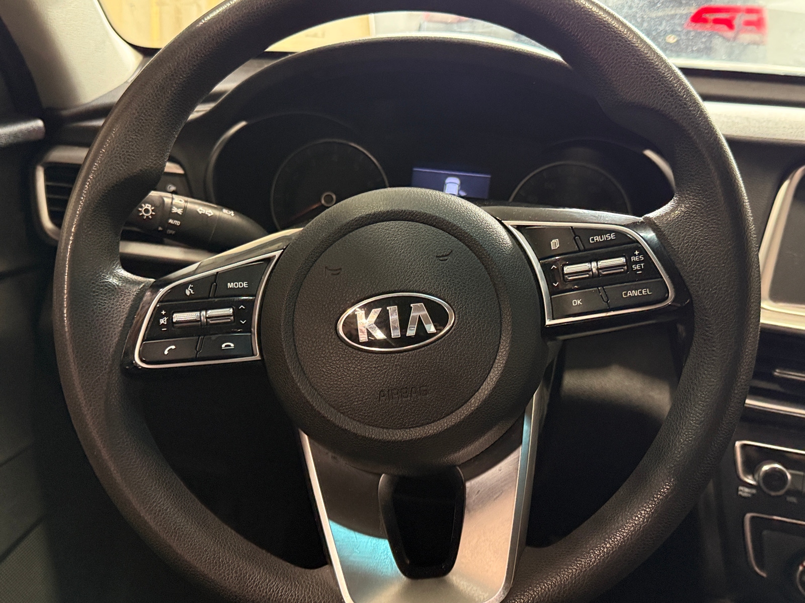 Thumbnail: 2020 Kia Optima - 5