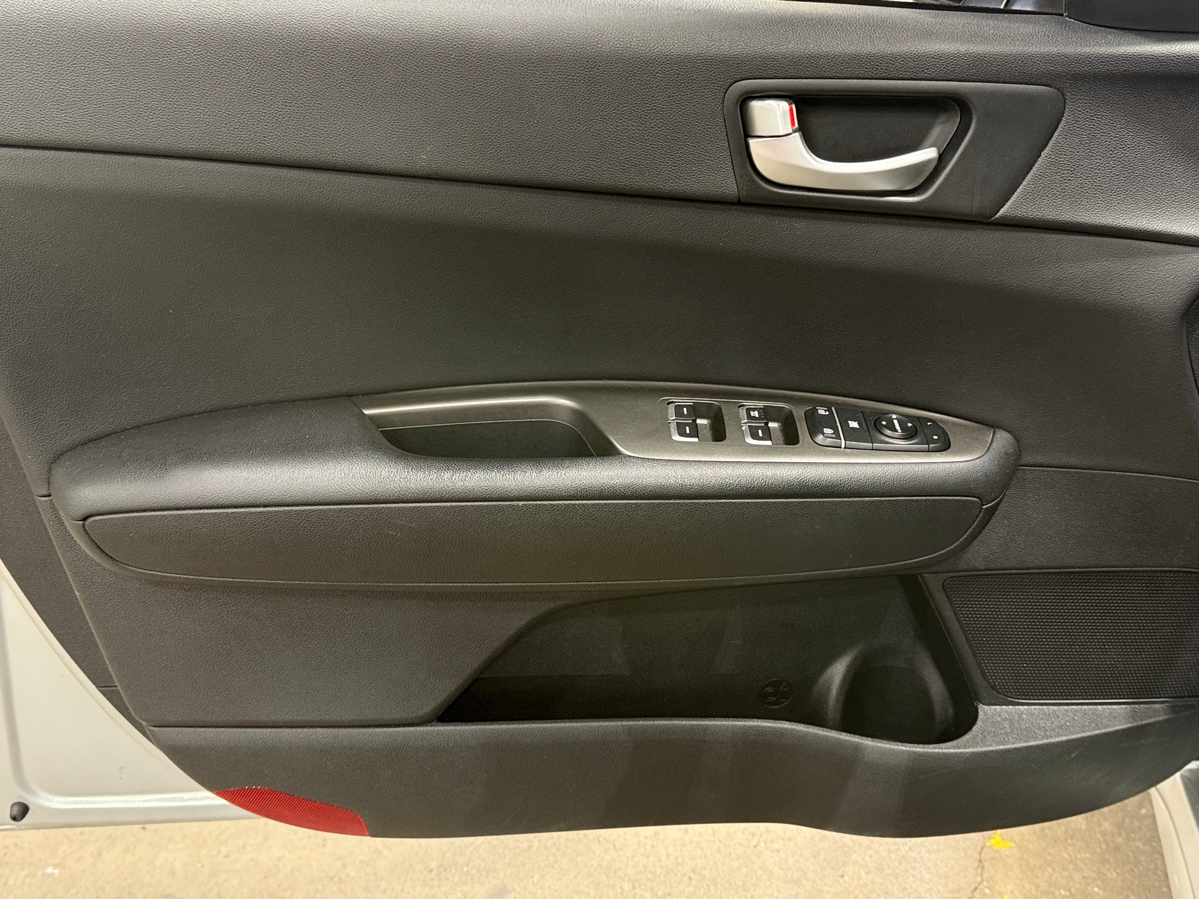 Used 2020 Kia Optima LX with VIN 5XXGT4L32LG399287 for sale in Oak Creek, WI