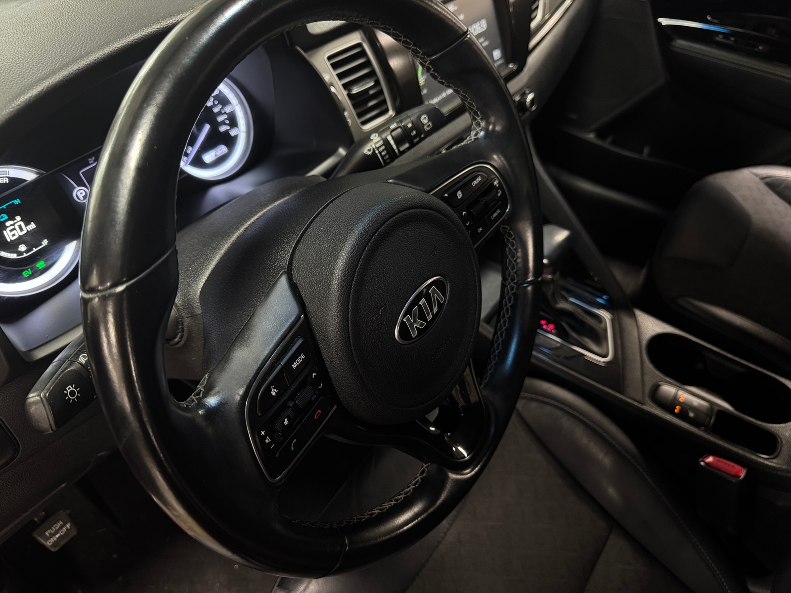 Thumbnail: 2019 Kia Niro - 4